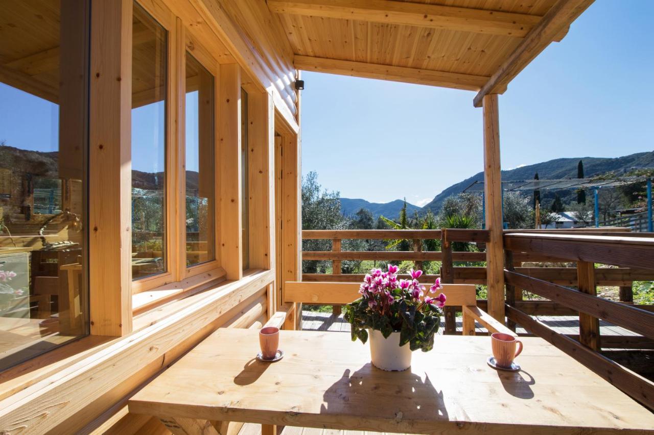 Romantic Tree House Kato Pavliana Luaran gambar