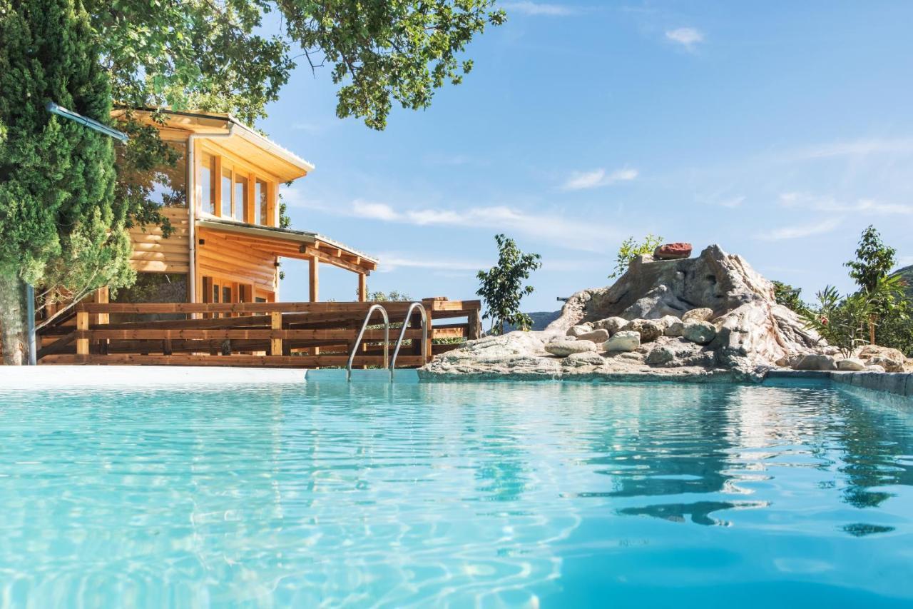 Romantic Tree House Kato Pavliana Luaran gambar