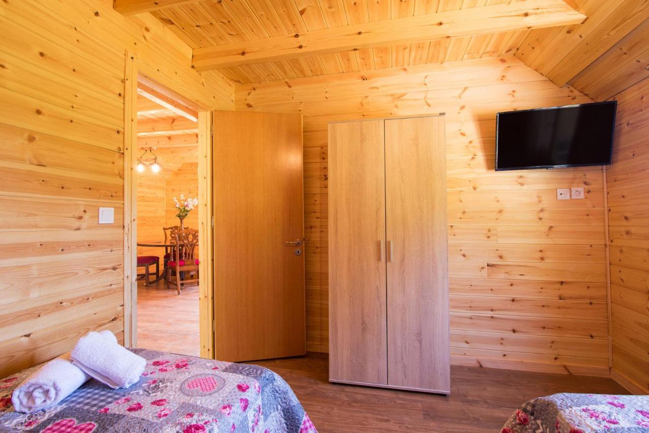 Romantic Tree House Kato Pavliana Luaran gambar