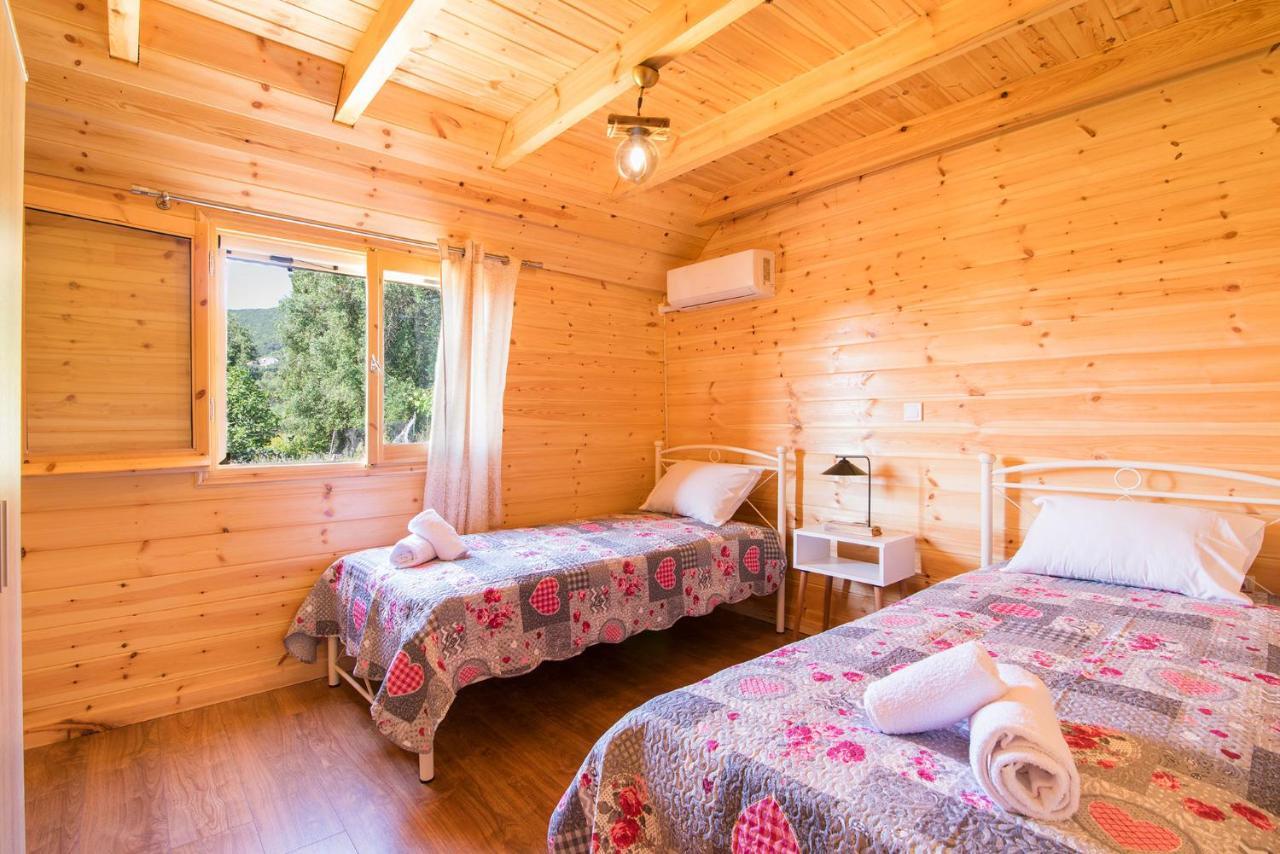 Romantic Tree House Kato Pavliana Luaran gambar