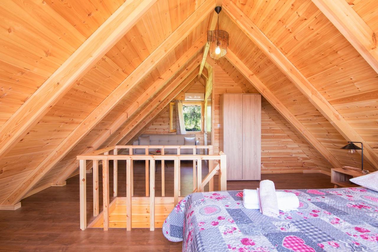 Romantic Tree House Kato Pavliana Luaran gambar