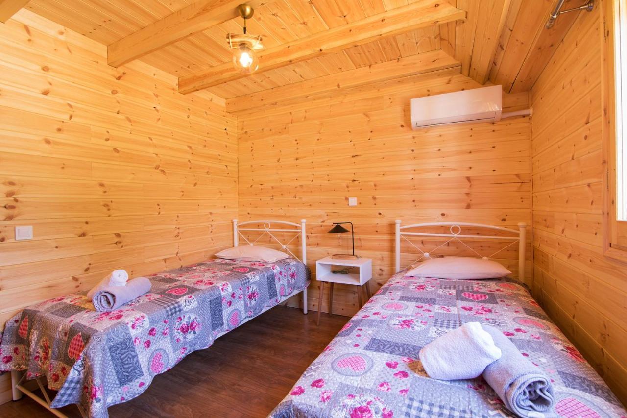 Romantic Tree House Kato Pavliana Luaran gambar